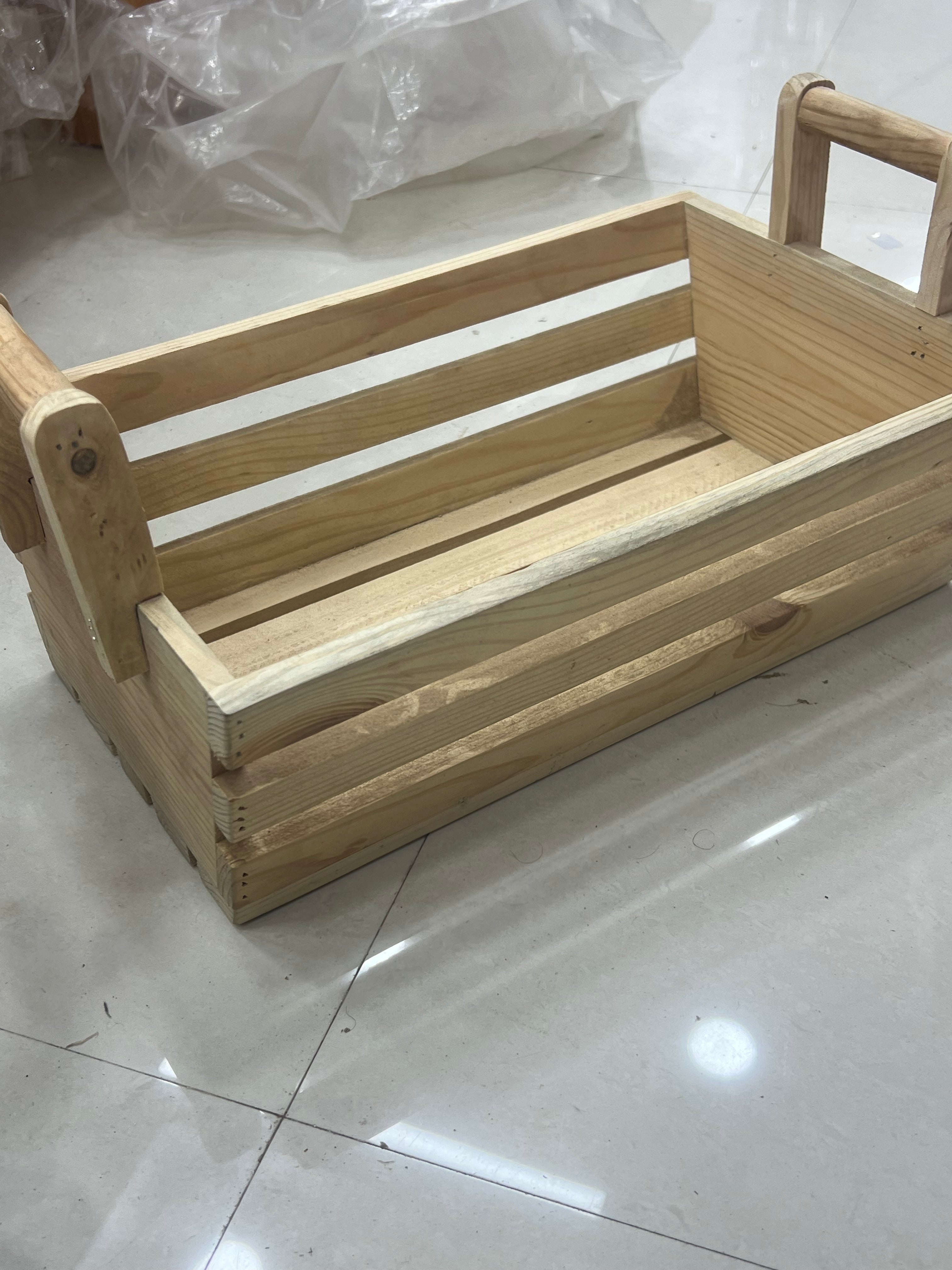 Pinewood Deep Patti Basket
