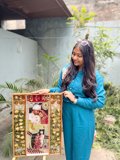 Varmala preservation section tray