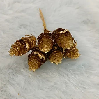 Golden fillers - gift-cake-decor