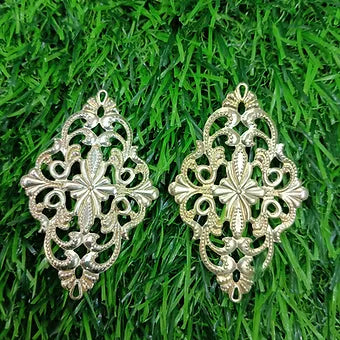 Triangular Metal piece