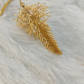 Golden fillers - gift-cake-decor