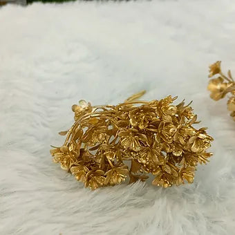 Golden fillers - gift-cake-decor