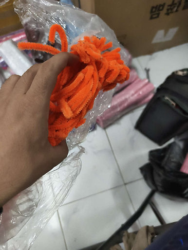 Monochrome Pipe Cleaners - Art & Craft