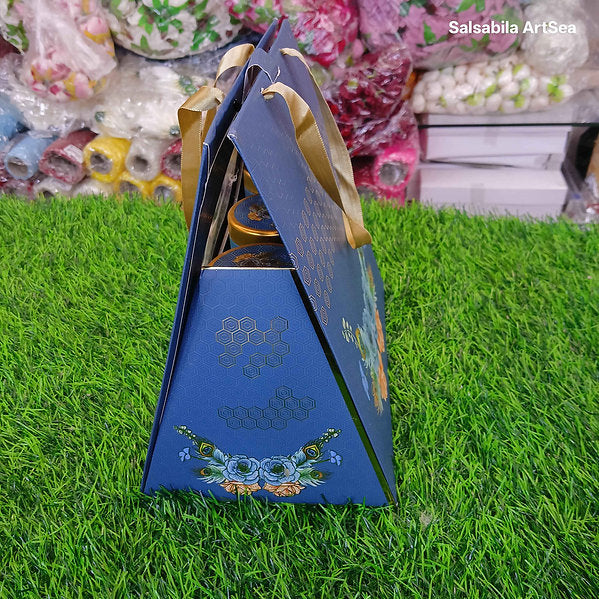 Festive Pyramid Gift Hamper With 3 Jars