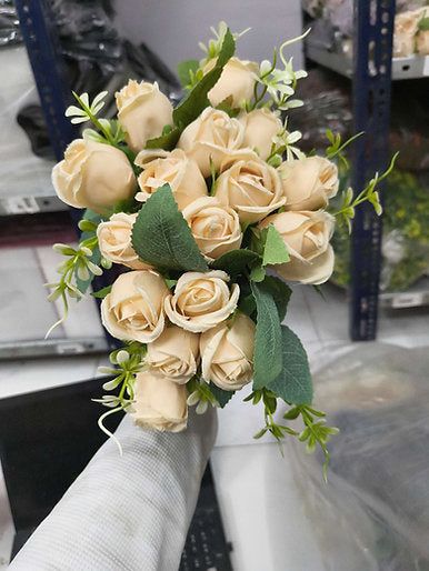 18 Heads Closed Peonies Bunch