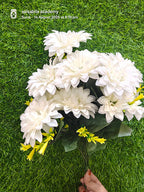 Meri Gold Flower Bunch