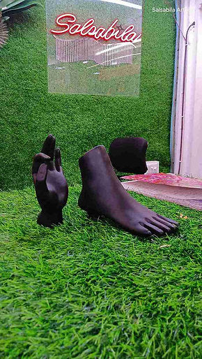 Salsabila Hand-Shaped Ring Display Stand