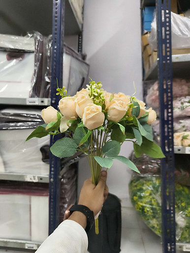 18 Heads Closed Peonies Bunch