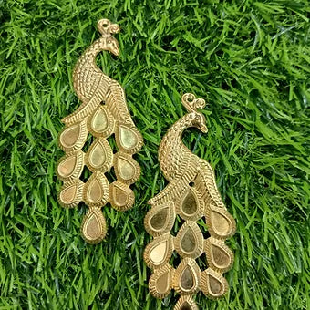 Peacock metal