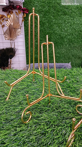 Resin Metal Folding Stand