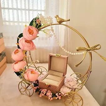 Cartwheel metal tray