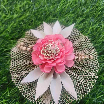 Dry Flower Brooch