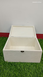 Wooden Velvet Box/Resin Box