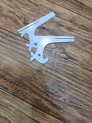 CLEAR ACRYLIC EASEL STAND