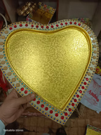 Metal heart design tray