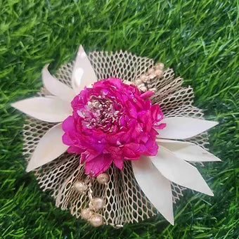 Dry Flower Brooch