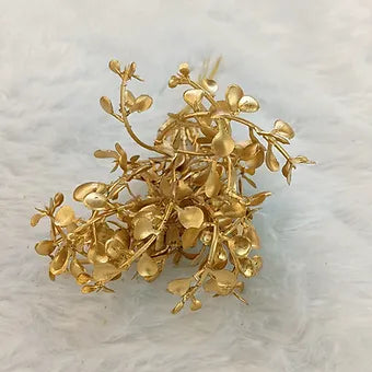 Golden fillers - gift-cake-decor
