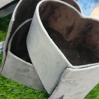 Suede Round Surprise Box