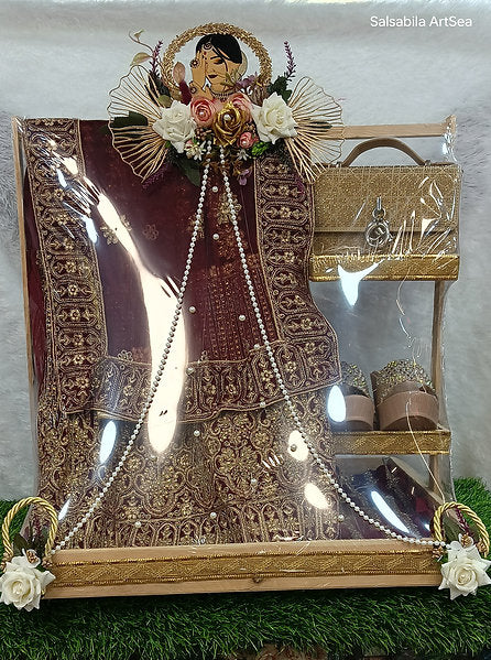 Heavy dress section tray