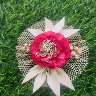 Dry Flower Brooch