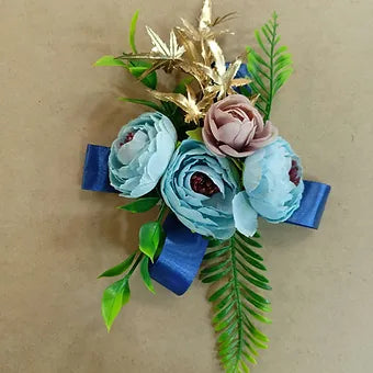 Blue theme broach
