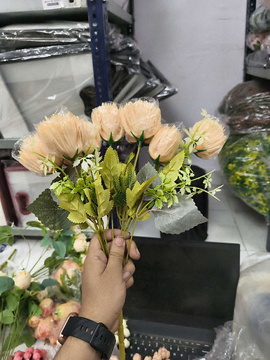 9 Head Shredded Bell Flowers Bunch