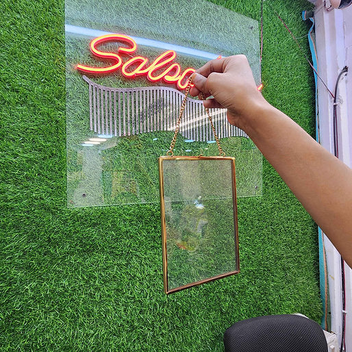 Hanging Metal Glass Frame