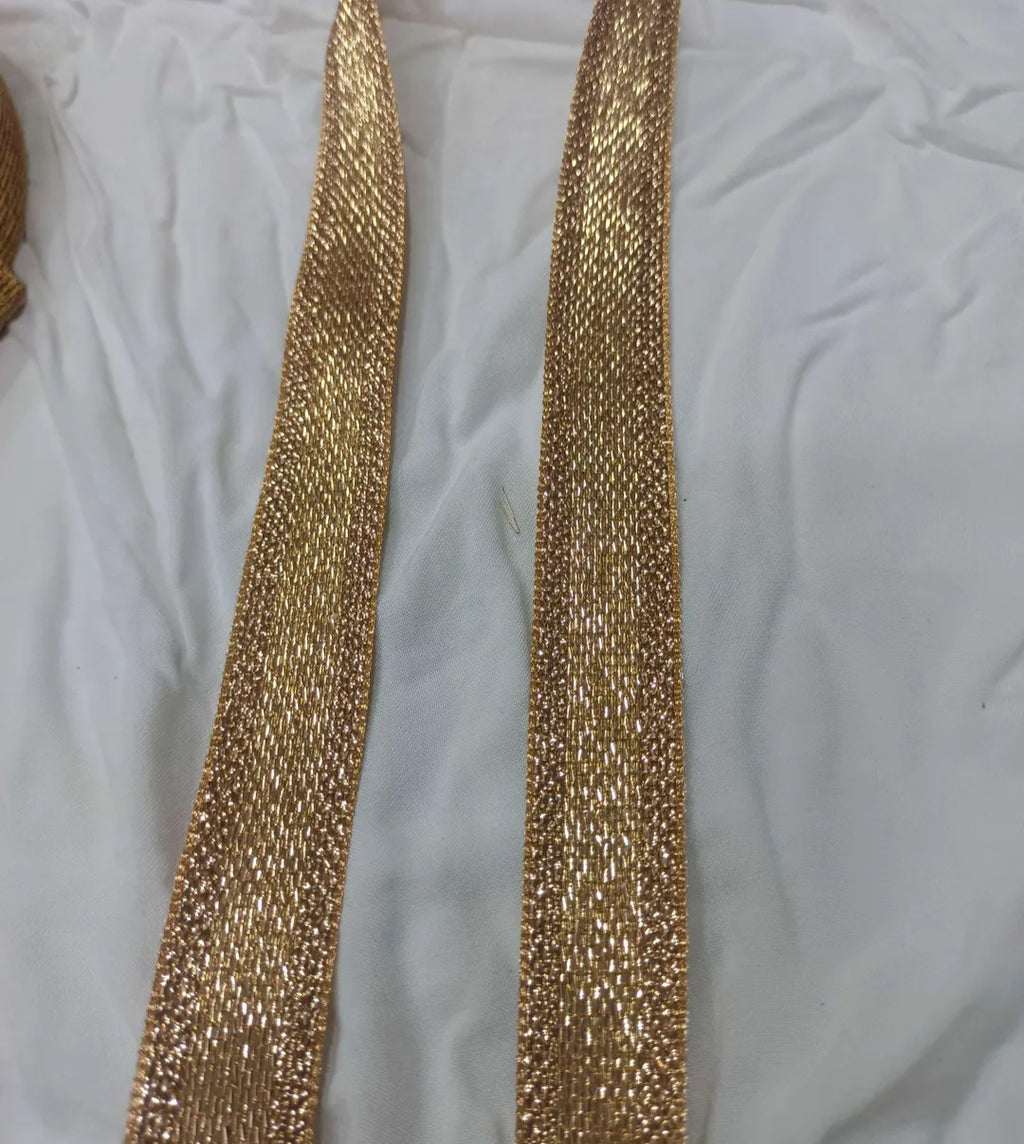 Sharp golden glitter lace