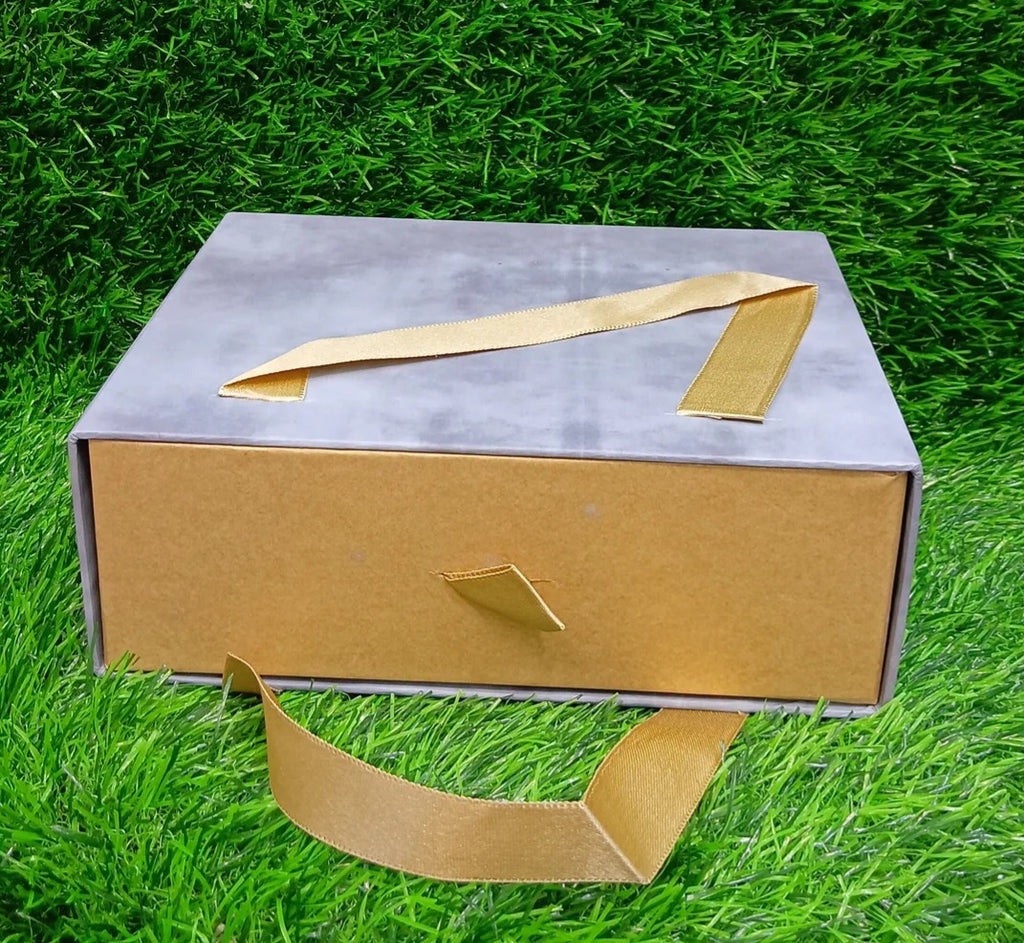 Printed Cavity Box with Handles