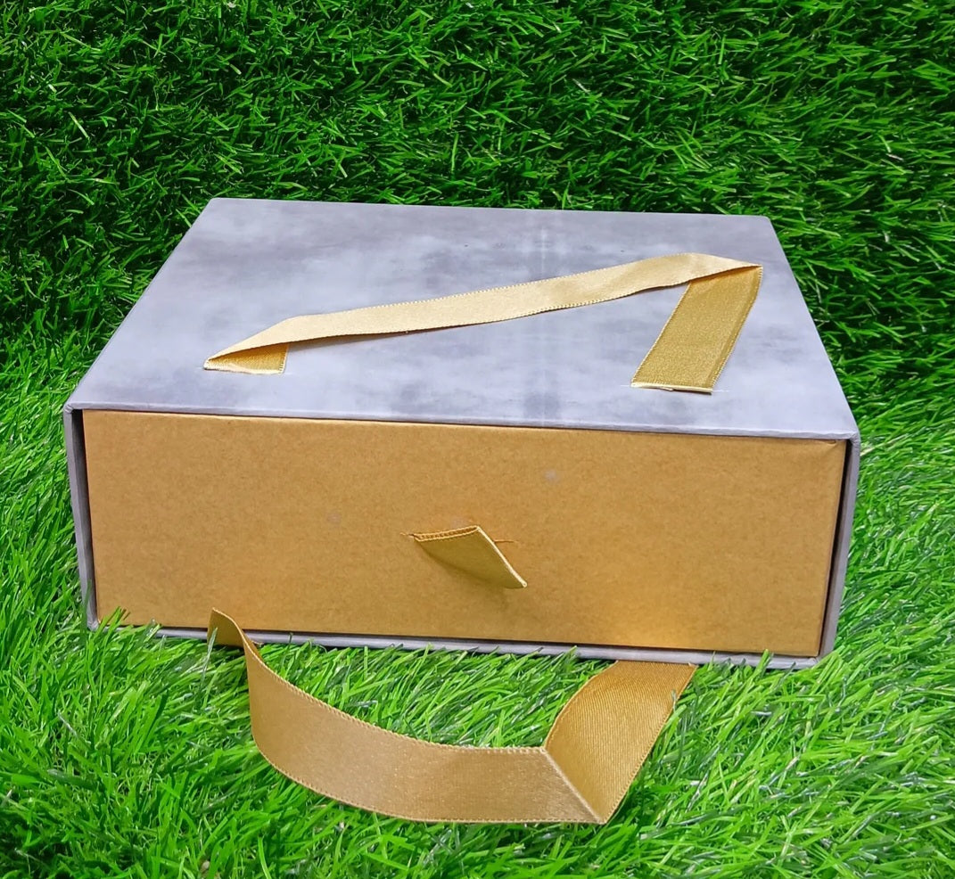 Printed Cavity Box with Handles