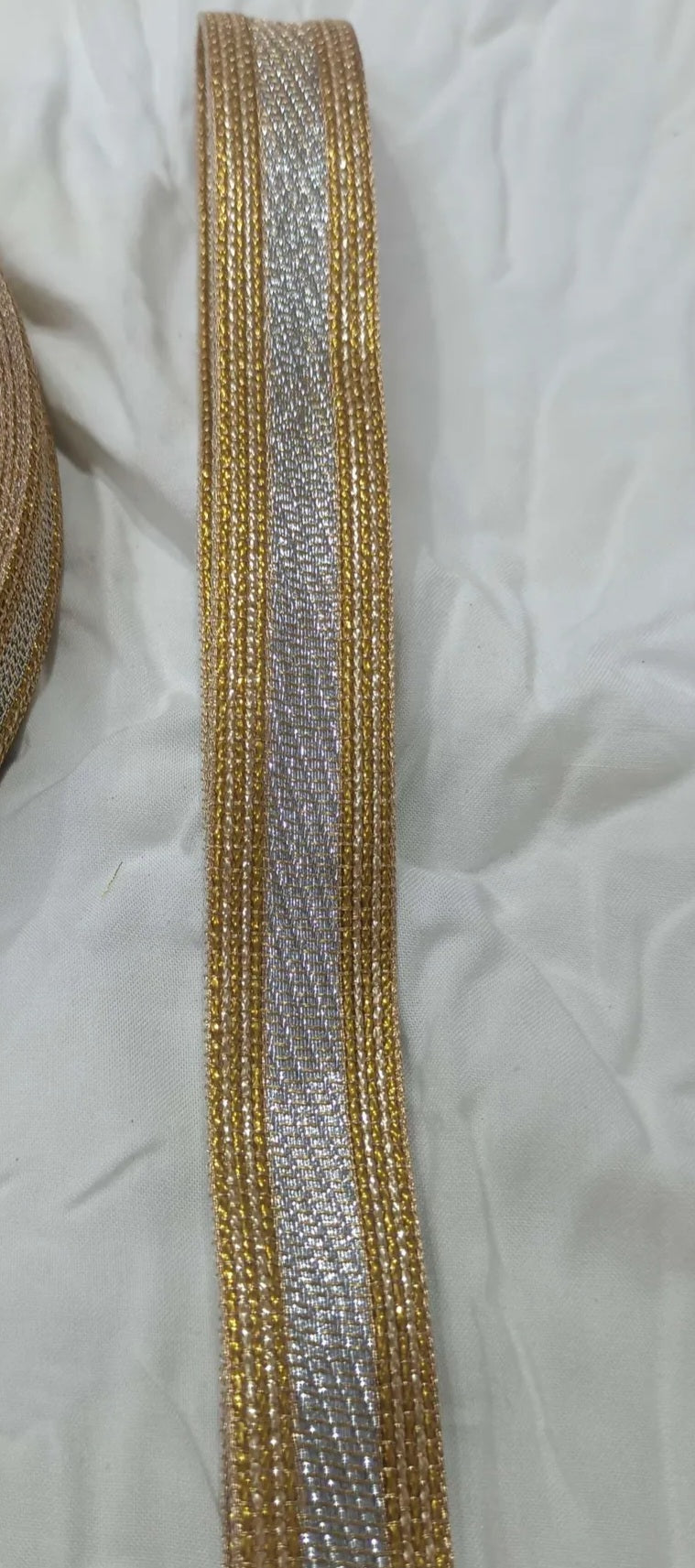 Sharp golden glitter lace