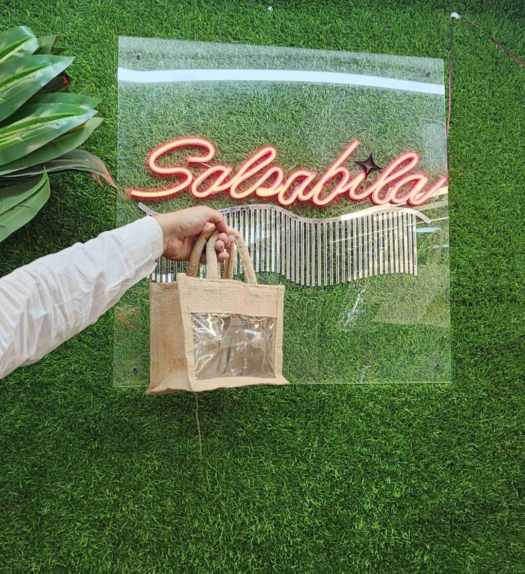Jute Window Hamper Bag