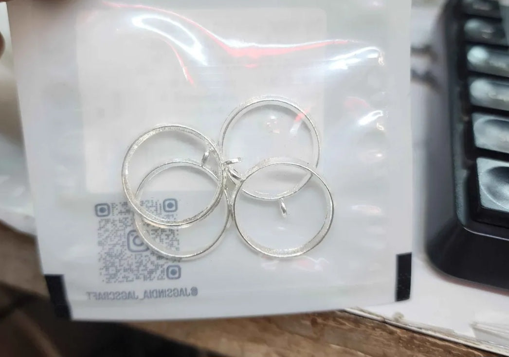 DLY METAL IMITATION SILVER ROUND SMALL