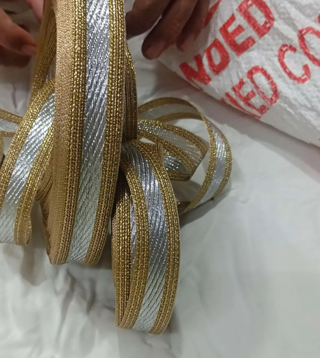 Gold silver shade jari lace