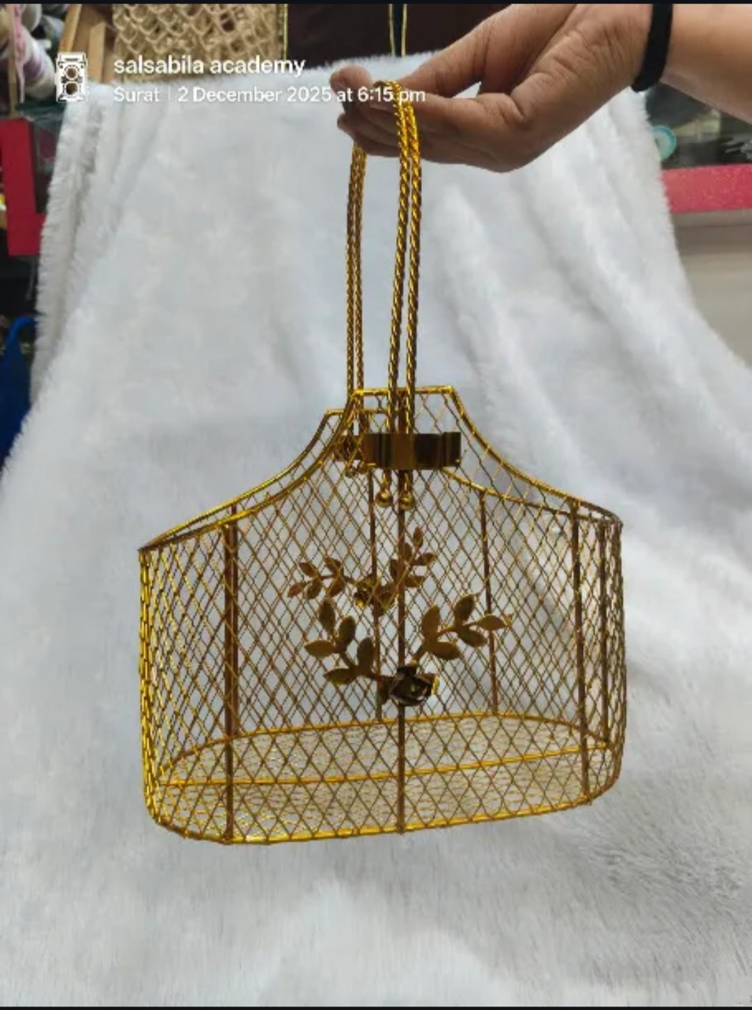 Golden Metal Wire Gift Hamper Basket with Handle