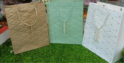 Paper gift bag