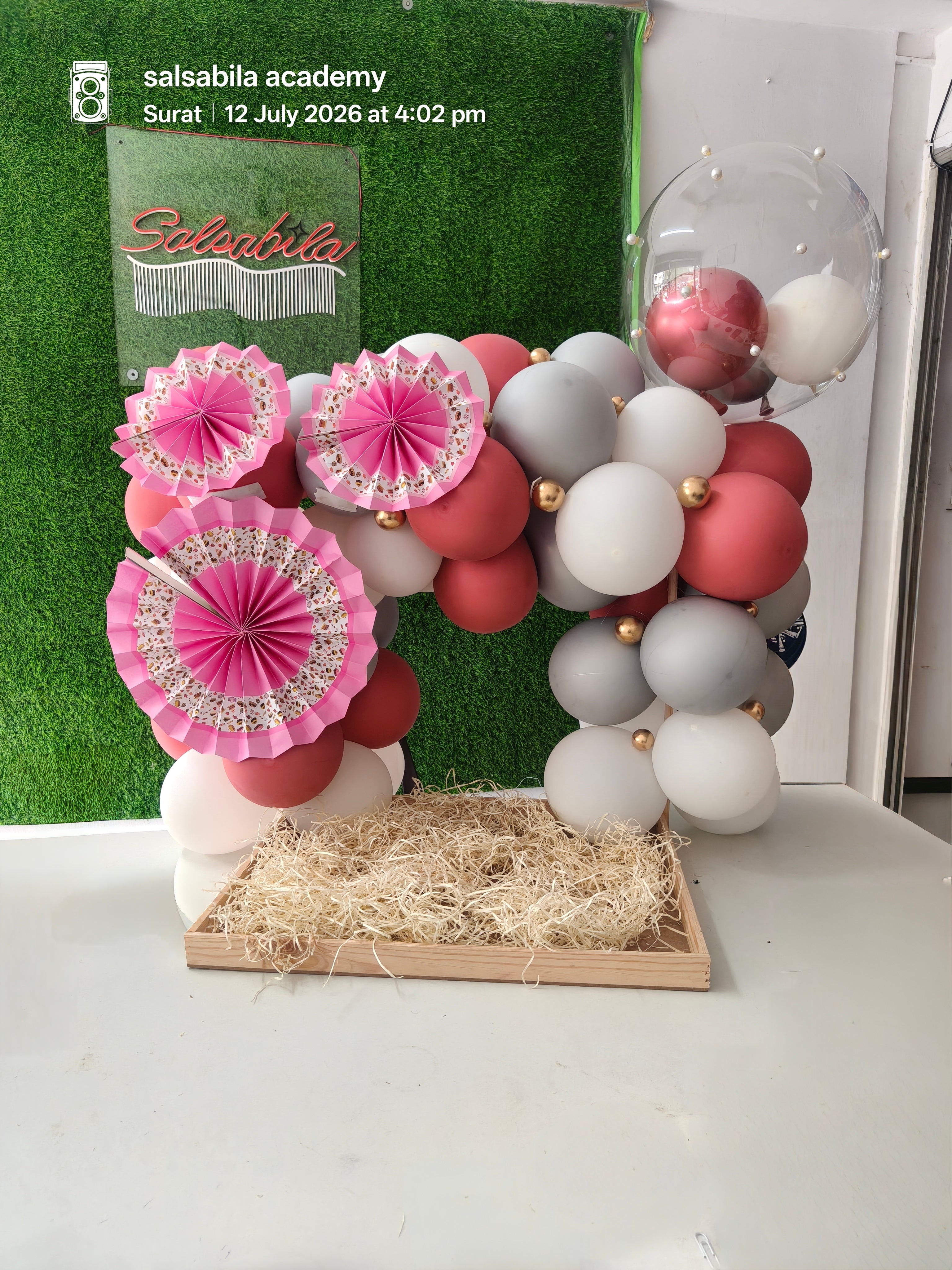 Balloon Hamper Tray